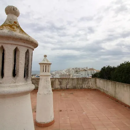 Studio In Albufeira With Wonderful Sea View Furnished Terrace And Wifi * Albufeira
